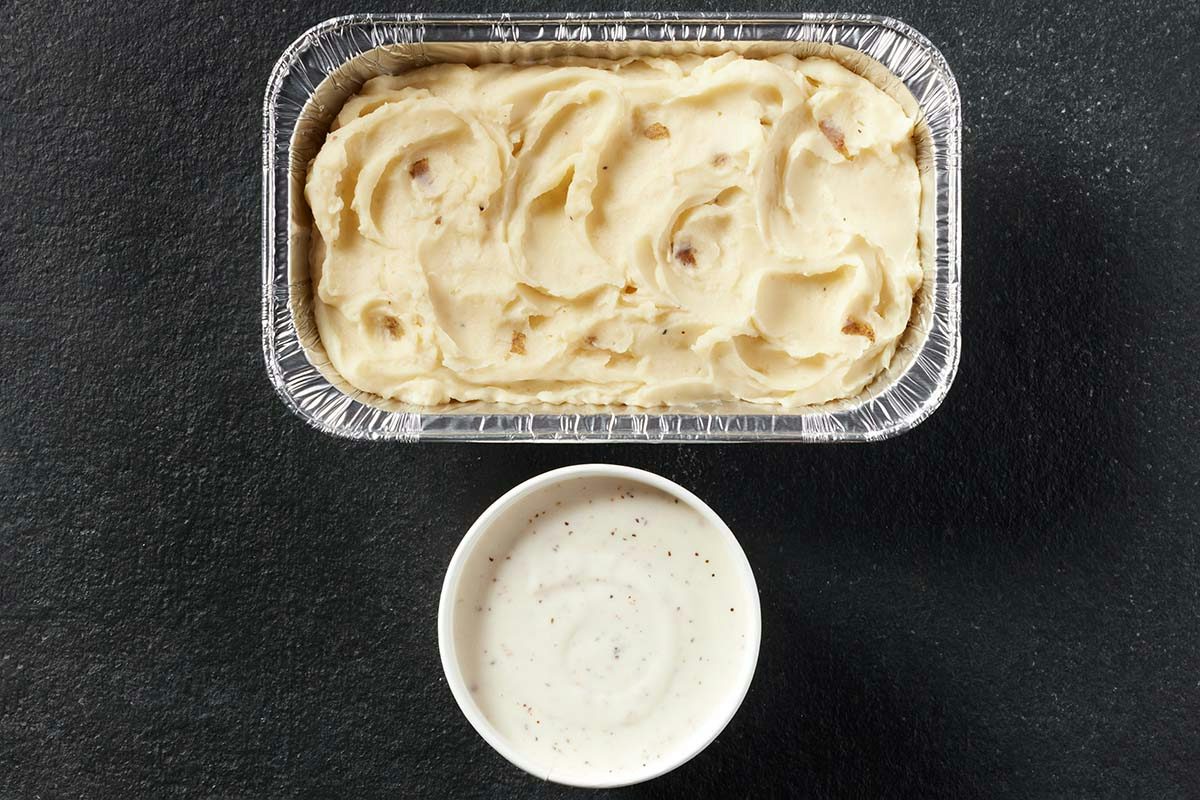 Mashed Potatoes w/ Sawmill Gravy